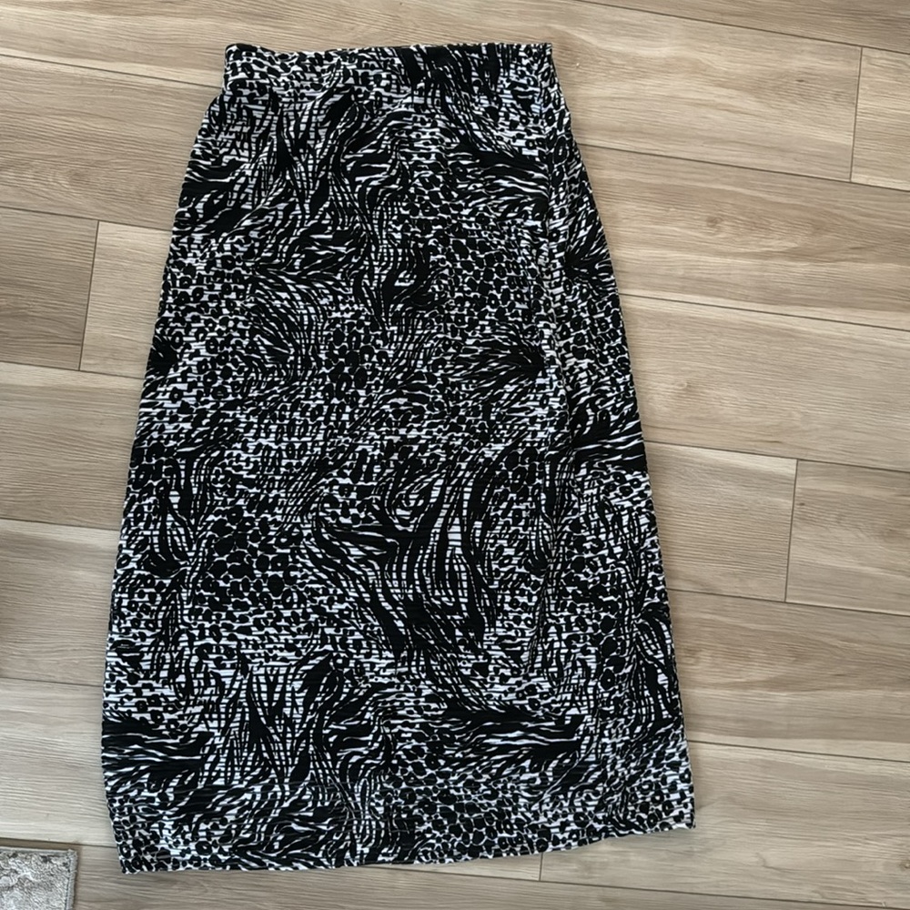 - Eci long skirt